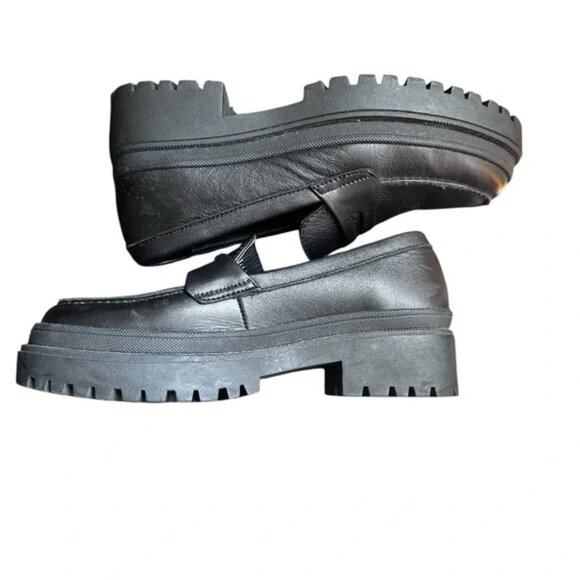 Pedro Garcia Black Leather Loafers Women's Slip-On Size 7 Pre-Loved - Picture 1 of 7